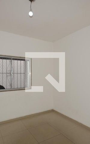 Casa para alugar com 50m², 1 quarto e sem vagaQuarto