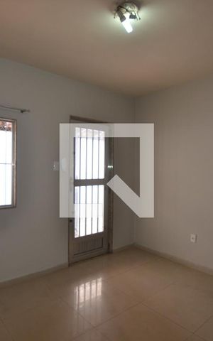 Casa para alugar com 50m², 1 quarto e sem vagaSala