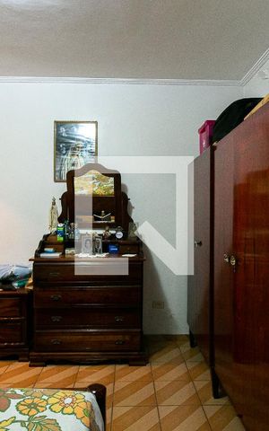 Casa à venda com 190m², 4 quartos e 2 vagasSuíte