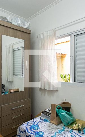 Casa à venda com 190m², 4 quartos e 2 vagasQuarto de Serviço