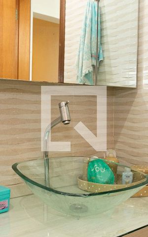 Casa à venda com 190m², 4 quartos e 2 vagasBanheiro dos Quartos