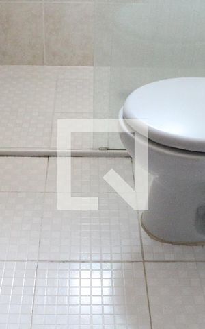Casa à venda com 185m², 2 quartos e 2 vagasBanheiro Social