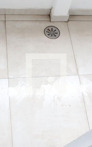 Casa à venda com 185m², 2 quartos e 2 vagasÁrea de Serviço