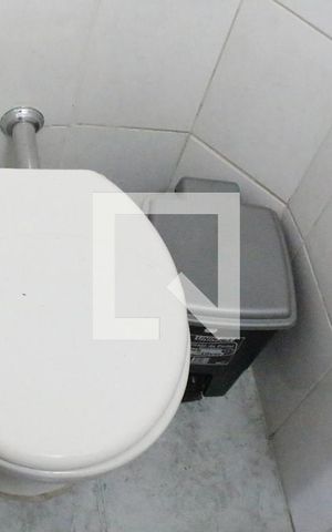 Casa à venda com 185m², 2 quartos e 2 vagasLavabo