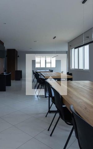 Apartamento para alugar com 135m², 4 quartos e 2 vagasÁrea comum - Salão de festas