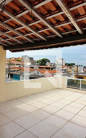 Casa à venda com 219m², 3 quartos e 4 vagasSacada