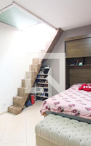 Casa à venda com 219m², 3 quartos e 4 vagasQuarto 1 - Suíte