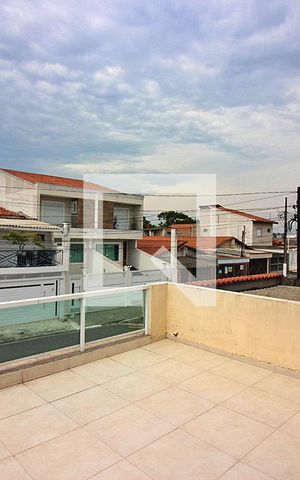 Casa à venda com 219m², 3 quartos e 4 vagasQuarto 1 - Suíte Sacada