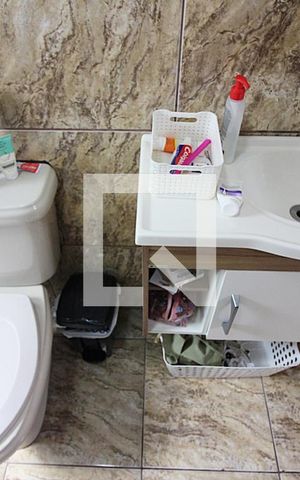 Casa à venda com 219m², 3 quartos e 4 vagasBanheiro Social