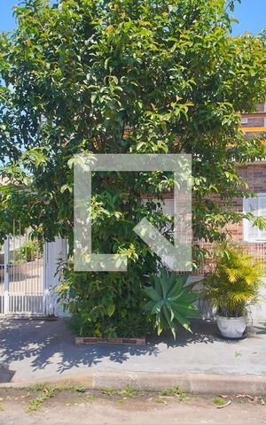 Casa à venda com 180m², 2 quartos e sem vagaFachada