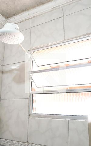 Casa à venda com 320m², 3 quartos e 3 vagasBanheiro 