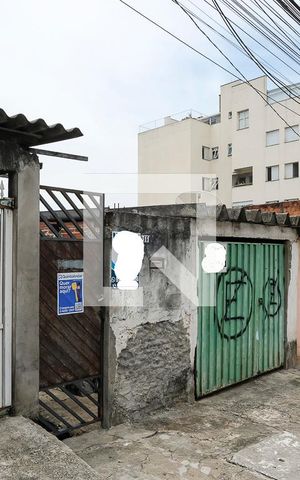 Casa à venda com 320m², 3 quartos e 3 vagasFachada da Casa