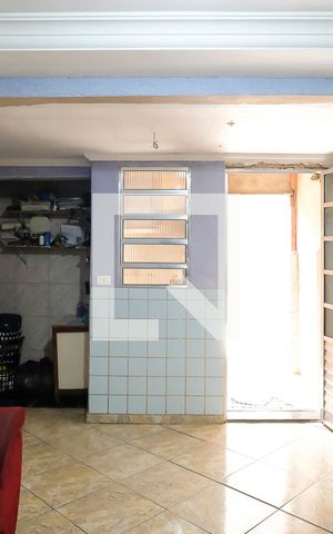 Casa à venda com 320m², 3 quartos e 3 vagasSala