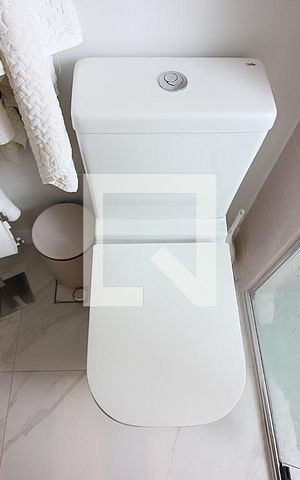 Apartamento à venda com 107m², 3 quartos e 2 vagasQuarto 1 - Suíte Banheiro