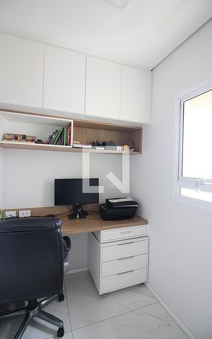 Apartamento à venda com 107m², 3 quartos e 2 vagasEscritório