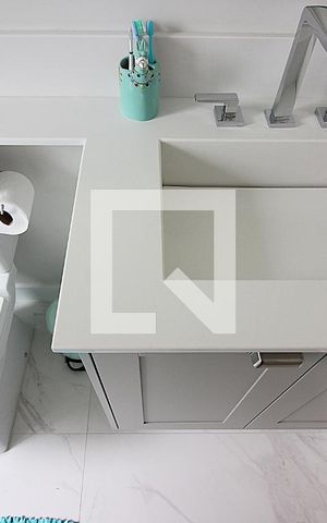 Apartamento à venda com 107m², 3 quartos e 2 vagasBanheiro Social