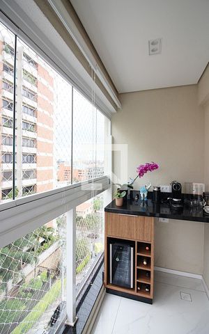 Apartamento à venda com 107m², 3 quartos e 2 vagasSacada da Sala