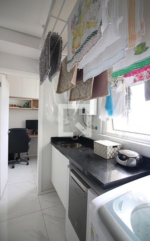 Apartamento à venda com 107m², 3 quartos e 2 vagasÁrea de Serviço