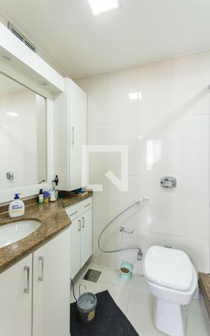 Apartamento à venda com 118m², 3 quartos e 1 vagaBanheiro Suíte