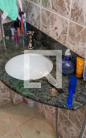 Apartamento à venda com 158m², 3 quartos e 1 vagaBanheiro 