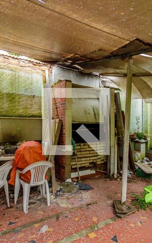 Casa à venda com 200m², 5 quartos e 4 vagasChurrasqueira