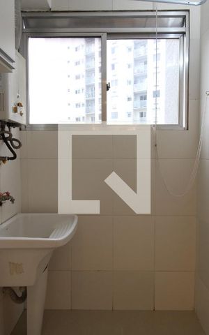 Apartamento para alugar com 59m², 2 quartos e 1 vagaÁrea de Serviço