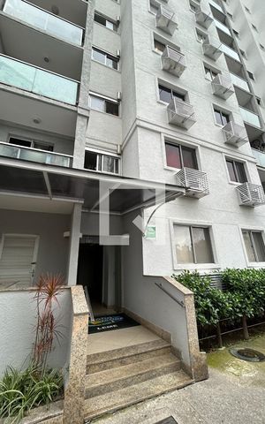 Apartamento para alugar com 59m², 2 quartos e 1 vaga Apartamento para alugar com 59m², 2 quartos e 1 vagaFachada