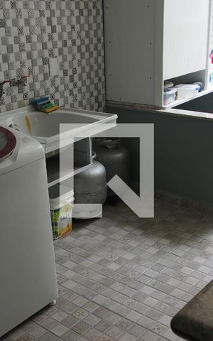 Casa à venda com 230m², 3 quartos e 5 vagasLavanderia