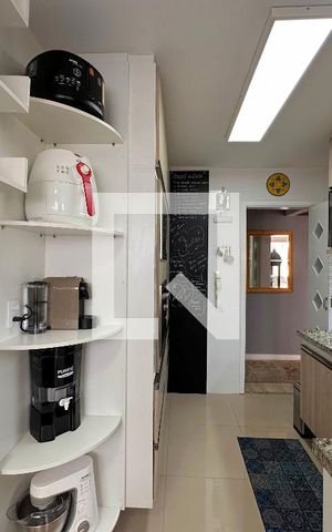 Apartamento à venda com 75m², 2 quartos e 1 vagaCozinha