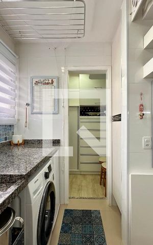 Apartamento à venda com 75m², 2 quartos e 1 vagaÁrea de Serviço
