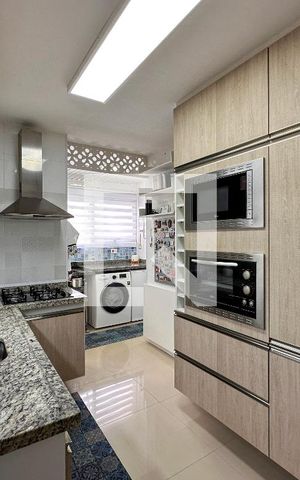 Apartamento à venda com 75m², 2 quartos e 1 vagaCozinha