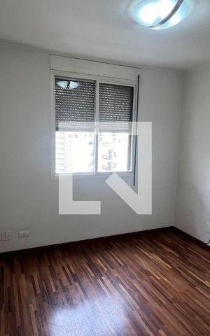 Apartamento à venda com 218m², 3 quartos e 2 vagas Apartamento à venda com 218m², 3 quartos e 2 vagasQuarto