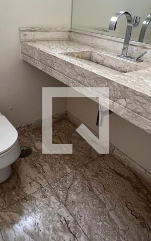 Apartamento à venda com 218m², 3 quartos e 2 vagas Apartamento à venda com 218m², 3 quartos e 2 vagasLavabo