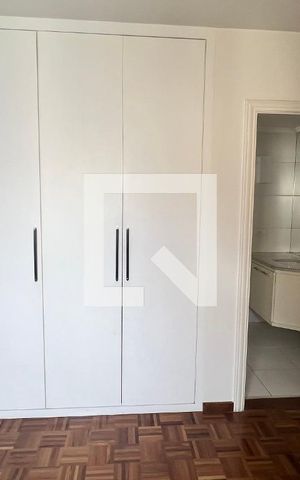 Apartamento à venda com 218m², 3 quartos e 2 vagas Apartamento à venda com 218m², 3 quartos e 2 vagasSuite 1