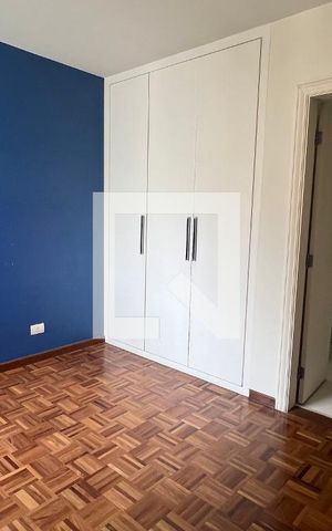 Apartamento à venda com 218m², 3 quartos e 2 vagas Apartamento à venda com 218m², 3 quartos e 2 vagasSuite 1
