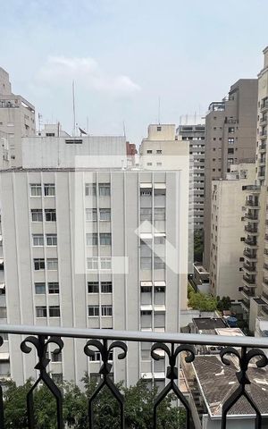 Apartamento à venda com 218m², 3 quartos e 2 vagas Apartamento à venda com 218m², 3 quartos e 2 vagasVista da Sacada