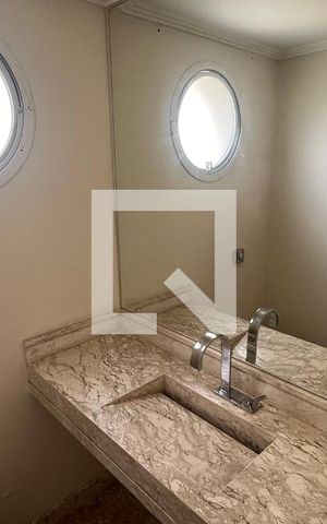 Apartamento à venda com 218m², 3 quartos e 2 vagas Apartamento à venda com 218m², 3 quartos e 2 vagasLavabo