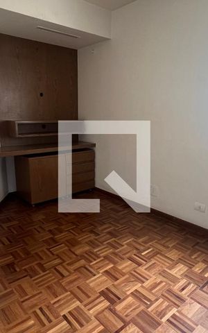 Apartamento à venda com 218m², 3 quartos e 2 vagas Apartamento à venda com 218m², 3 quartos e 2 vagasSuite 1