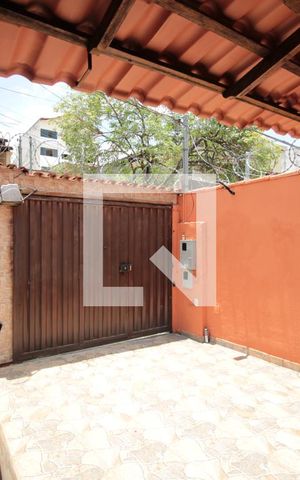 Casa para alugar com 90m², 2 quartos e 1 vagaGaragem