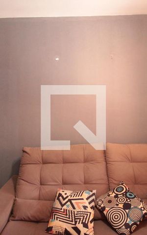 Casa para alugar com 90m², 2 quartos e 1 vagaSala