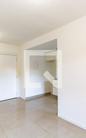 Apartamento à venda com 47m², 2 quartos e 1 vaga Apartamento à venda com 47m², 2 quartos e 1 vagaSala