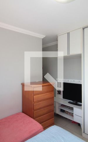 Casa à venda com 220m², 4 quartos e 2 vagasSuite 2