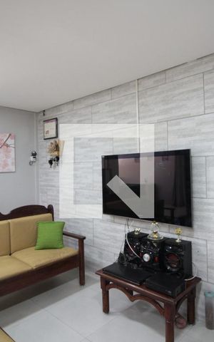 Casa à venda com 220m², 4 quartos e 2 vagasSala de TV