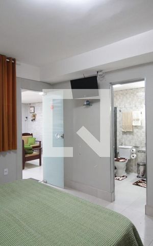 Casa à venda com 220m², 4 quartos e 2 vagasSuite 1