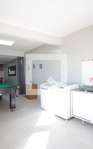 Casa à venda com 220m², 4 quartos e 2 vagasArea de Serviço e Area Gourmet