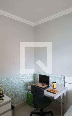 Casa à venda com 220m², 4 quartos e 2 vagasQuarto 1