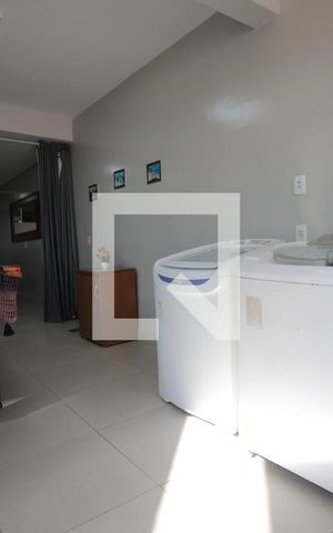 Casa à venda com 220m², 4 quartos e 2 vagasArea de Serviço e Area Gourmet