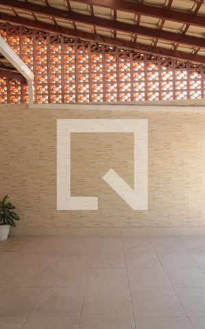 Casa à venda com 220m², 4 quartos e 2 vagasGaragem
