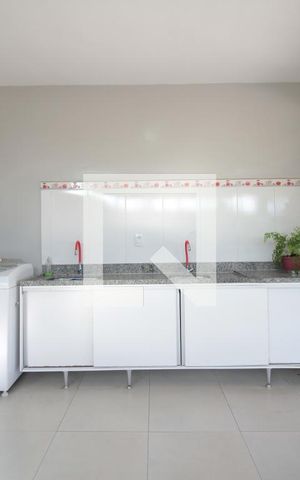 Casa à venda com 220m², 4 quartos e 2 vagasArea de Serviço e Area Gourmet