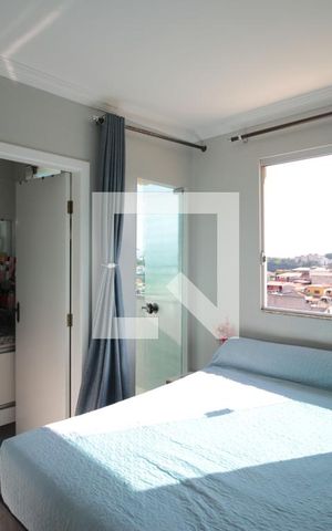Casa à venda com 220m², 4 quartos e 2 vagasSuite 2